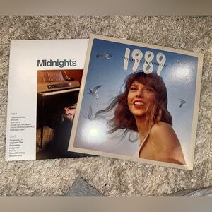 taylor swift midnights vinyl and 1989 vinyl